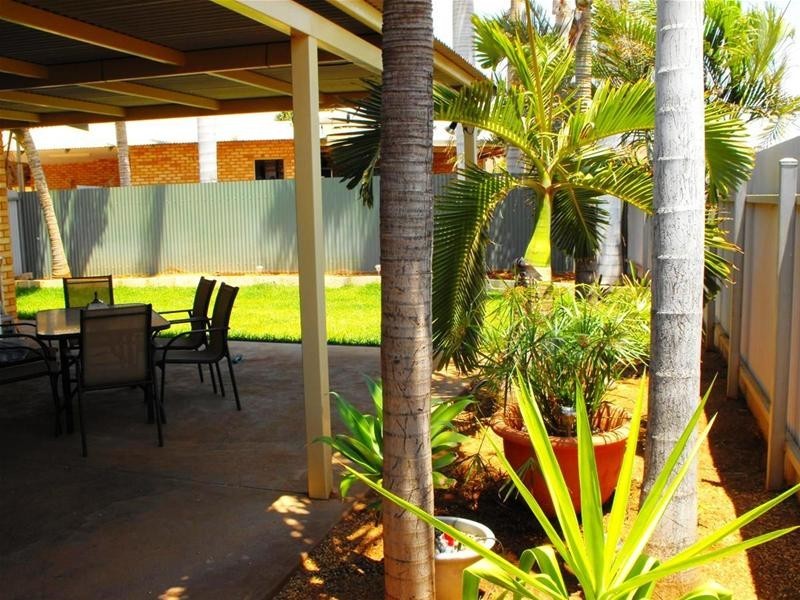 8F Wedge Place, Karratha WA 6714