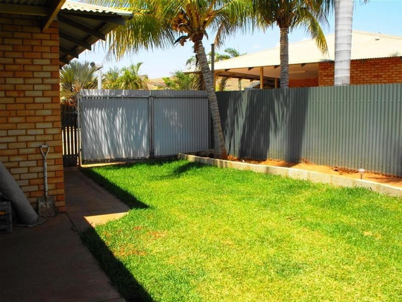 8F Wedge Place, Karratha WA 6714
