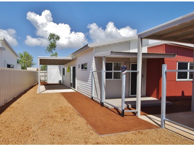 Unit 9 Padbury Central, Karratha WA 6714