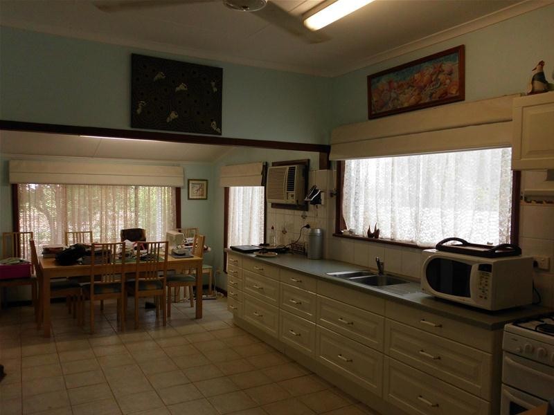 30 Roe Street, Roebourne WA 6718