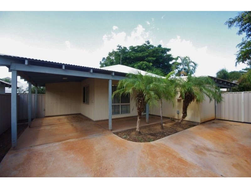 2/2 Buchanan Circuit, Baynton WA 6714