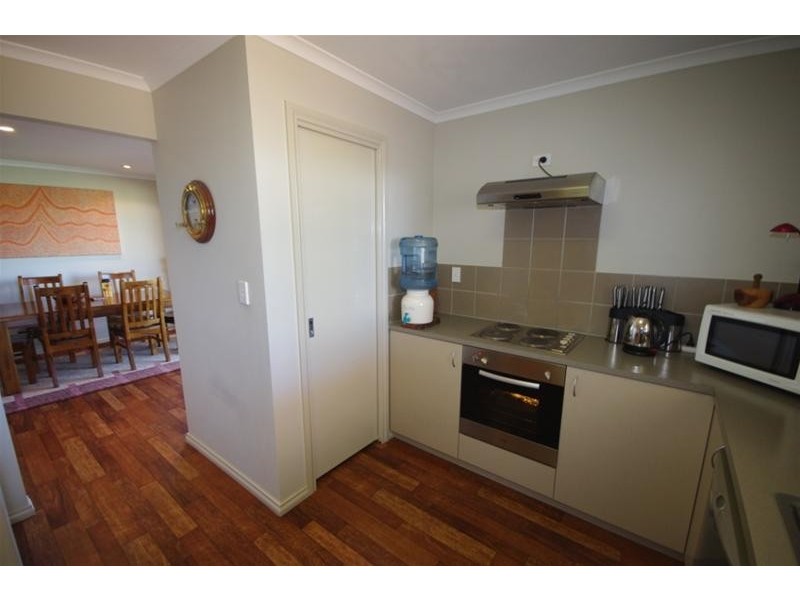 1818 Kulai Street, Tom Price WA 6751