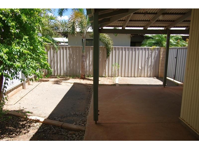 2/2 Buchanan Circuit, Baynton WA 6714