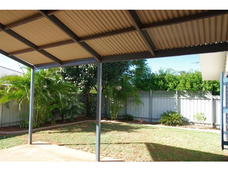 6 Plumegrass Way, Karratha WA 6714
