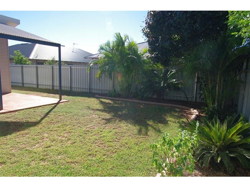 6 Plumegrass Way, Karratha WA 6714
