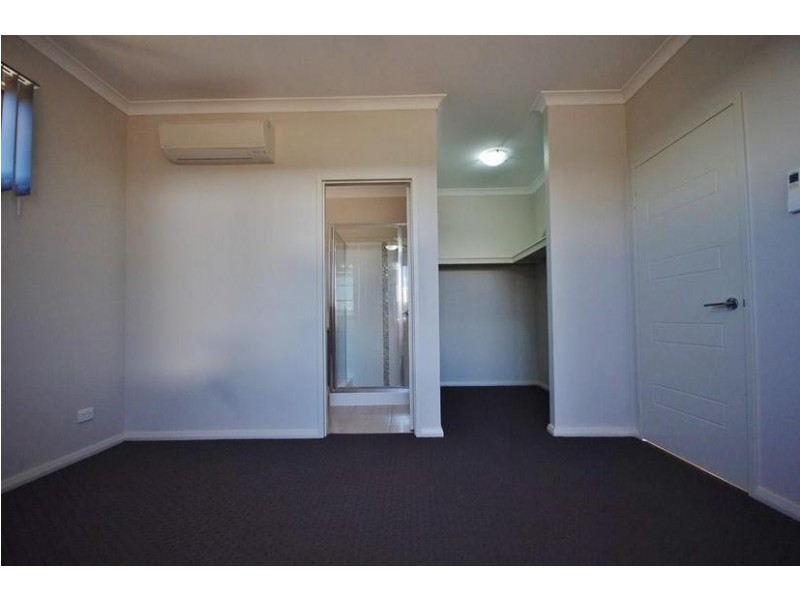 37 Rothschild Loop, Karratha WA 6714