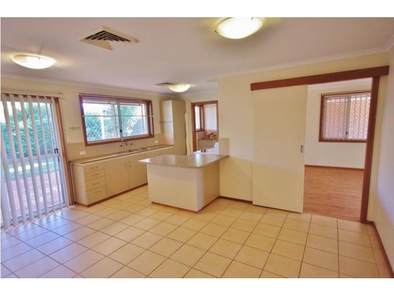 8B Stanbridge Way, Karratha WA 6714