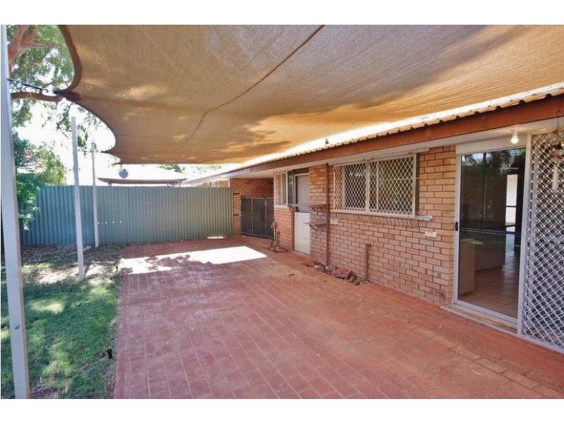 8B Stanbridge Way, Karratha WA 6714