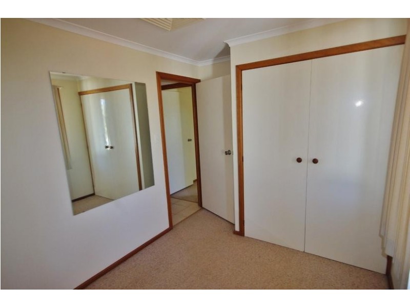 8B Stanbridge Way, Karratha WA 6714