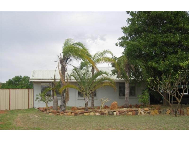 301 Viveash Way, Karratha WA 6714