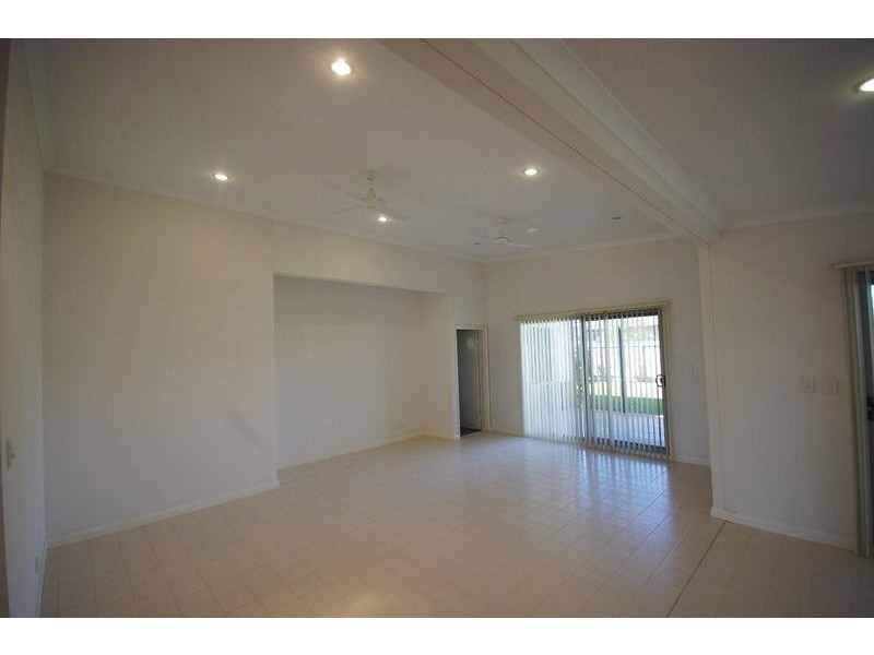 13 Wedgetail Eagle Avenue, Karratha WA 6714