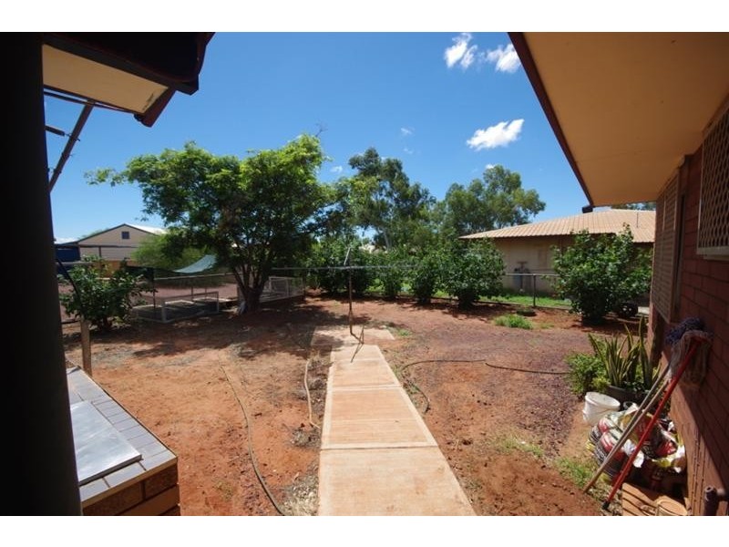 6 Cleaver Terrace, Roebourne WA 6718