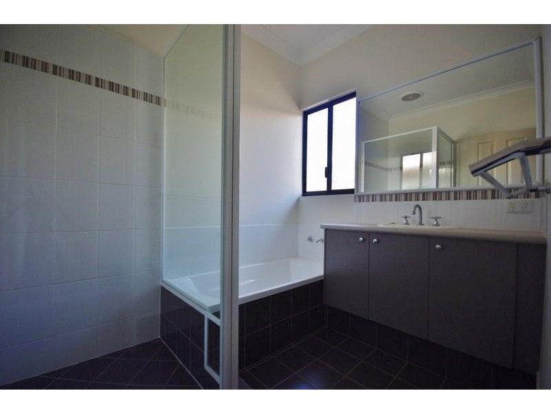 13 Fantail Bend, Karratha WA 6714