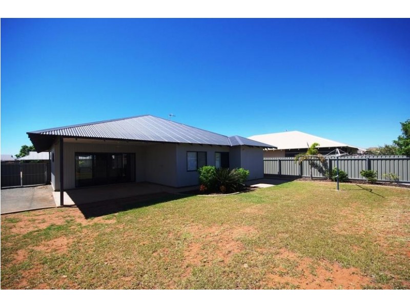6 Windgrass Way, Nickol WA 6714
