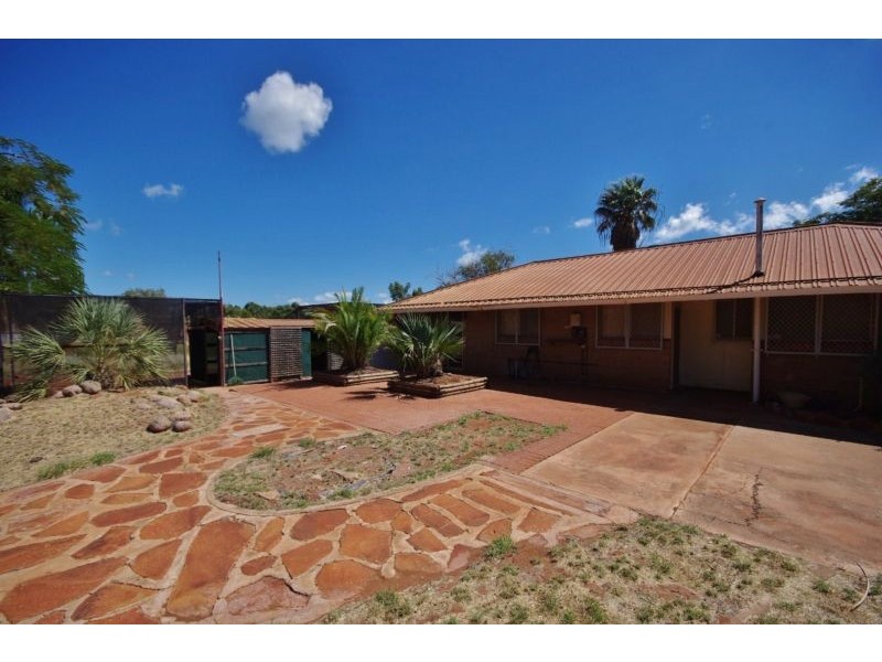 145 Drummond Crescent, Dampier WA 6713