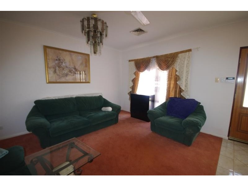 38 McCamey Loop, Karratha WA 6714