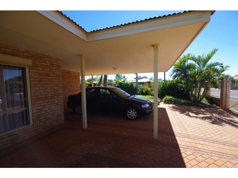 38 McCamey Loop, Karratha WA 6714