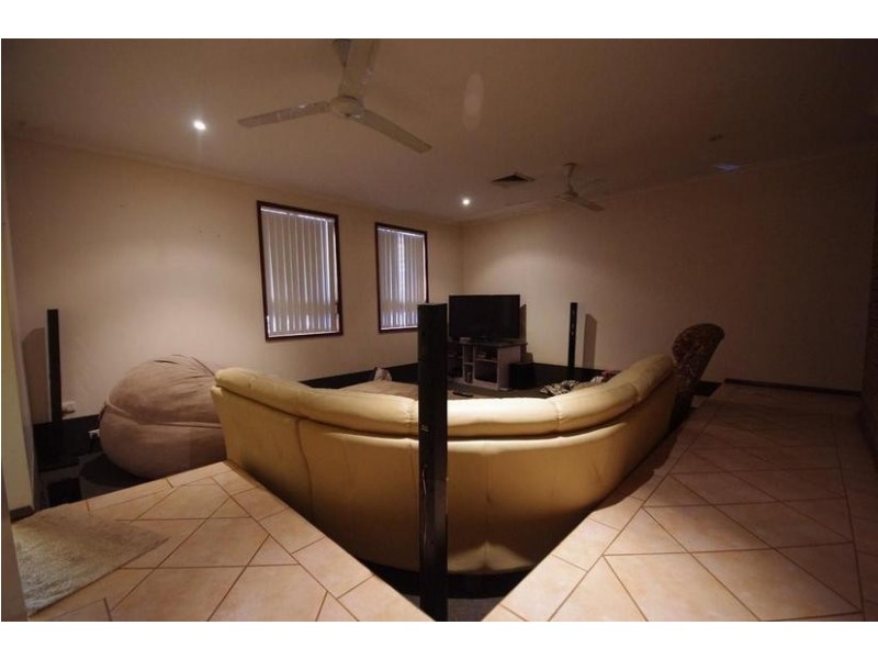 4 Sing Place, Karratha WA 6714