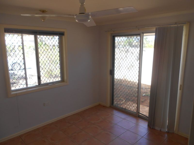 7B Pelusey Way, Nickol WA 6714