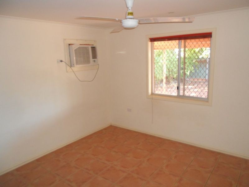 7B Pelusey Way, Nickol WA 6714