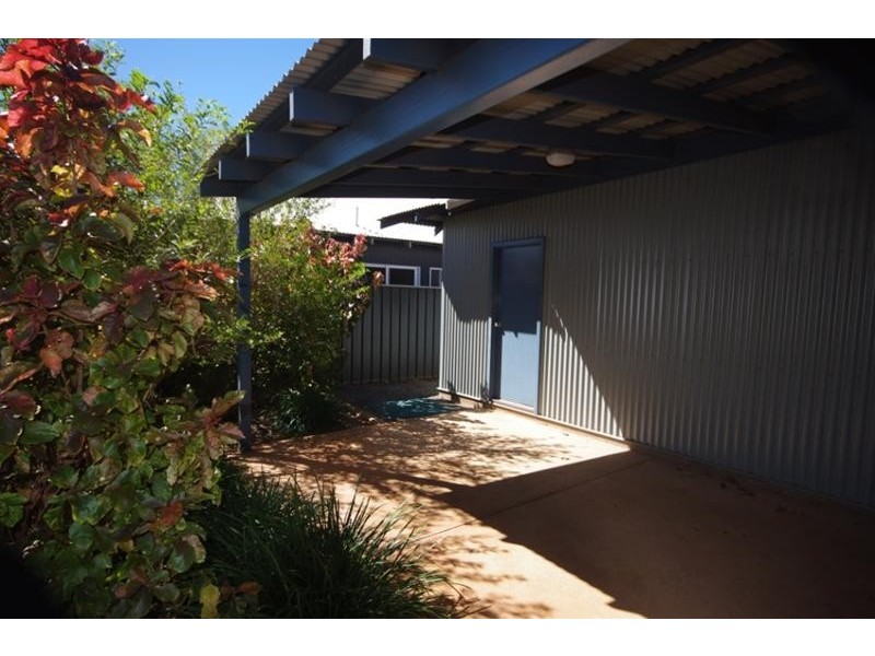 16 Kallama Parade, Millars Well WA 6714