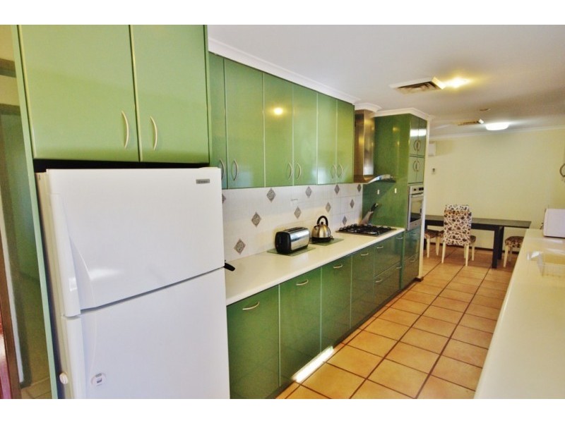 2 Atkinson Way, Millars Well WA 6714