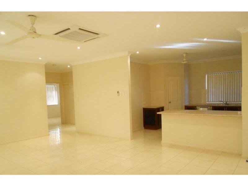 42 Warbler Loop, Nickol WA 6714