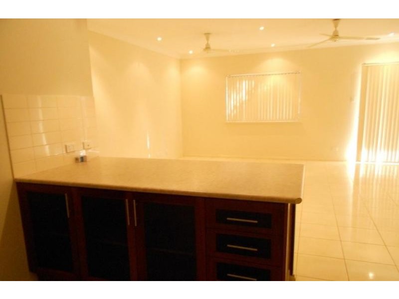 42 Warbler Loop, Nickol WA 6714