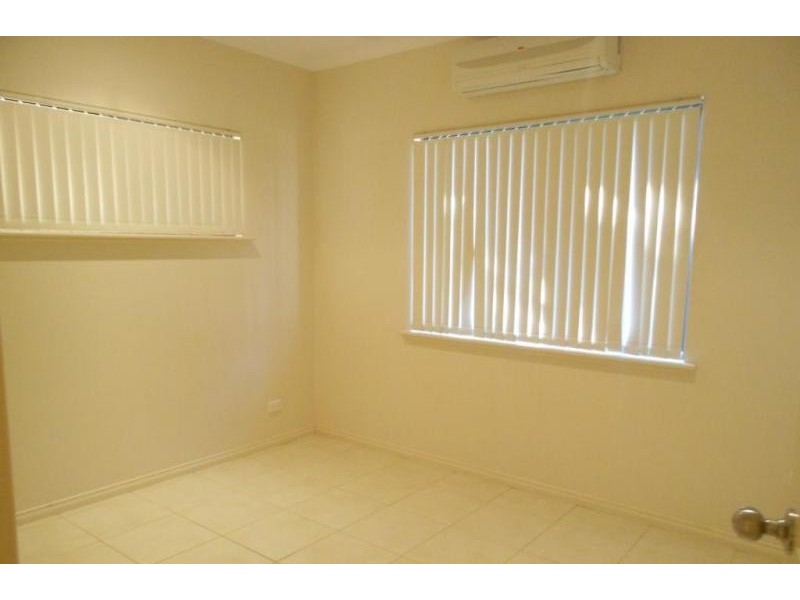 42 Warbler Loop, Nickol WA 6714