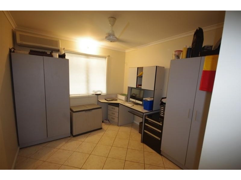 8 Mccourt Way, Wickham WA 6720