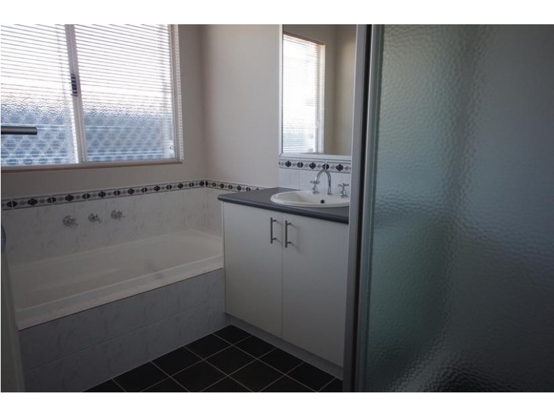 41 Lewis Drive, Karratha WA 6714