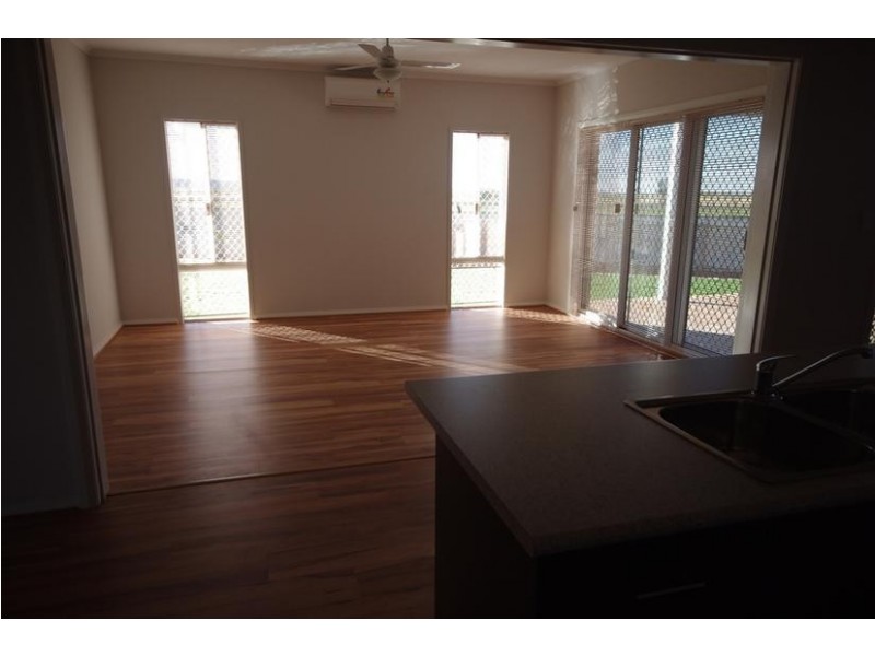 41 Lewis Drive, Karratha WA 6714