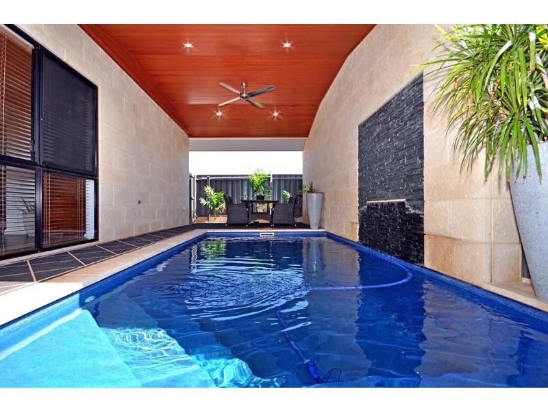 21 Curlew Street, Baynton WA 6714