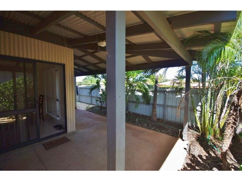 9/2 Buchanan Circuit, Baynton WA 6714