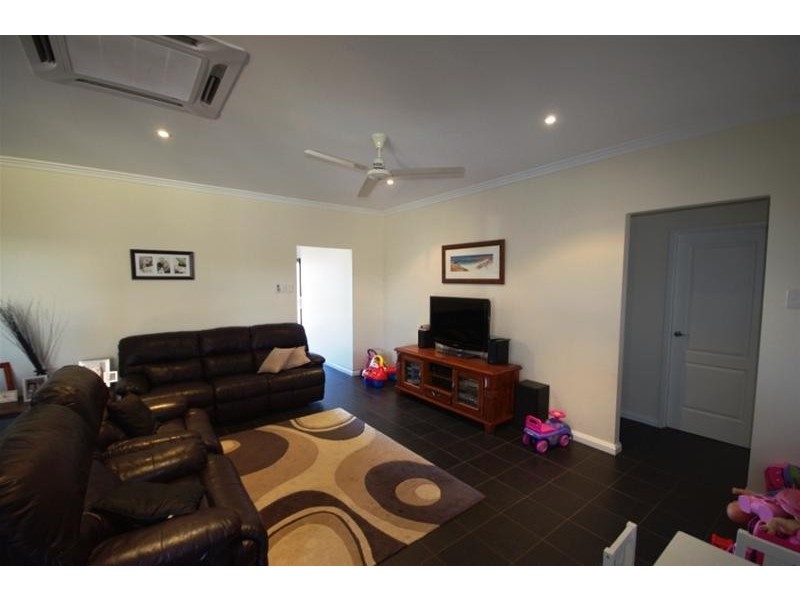 34 Warbler Loop, Nickol WA 6714