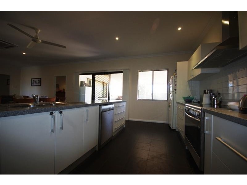 34 Warbler Loop, Nickol WA 6714