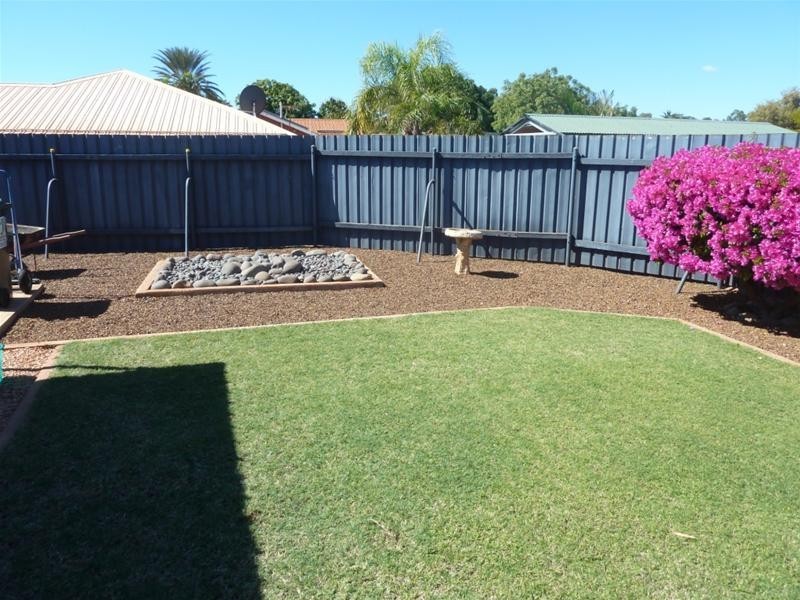 109A Murchison Crescent, Dampier WA 6713