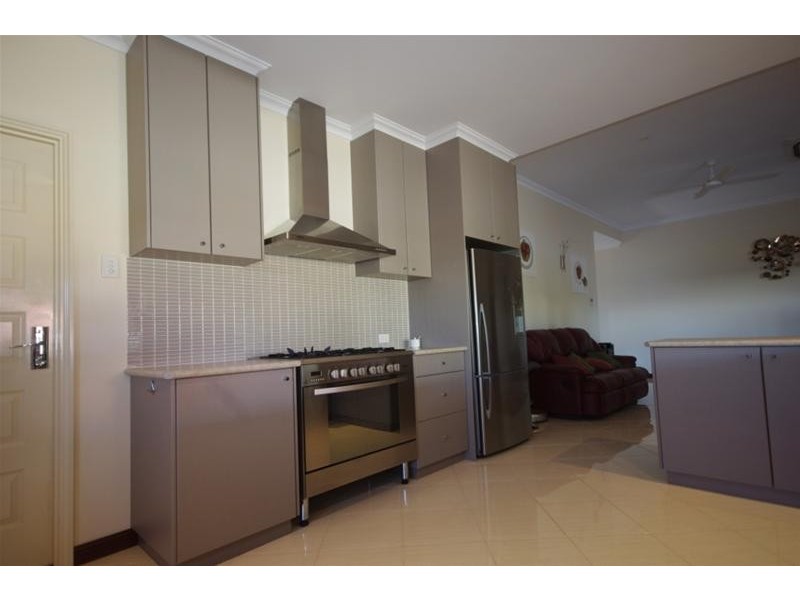 38 Walkington Circle, Millars Well WA 6714