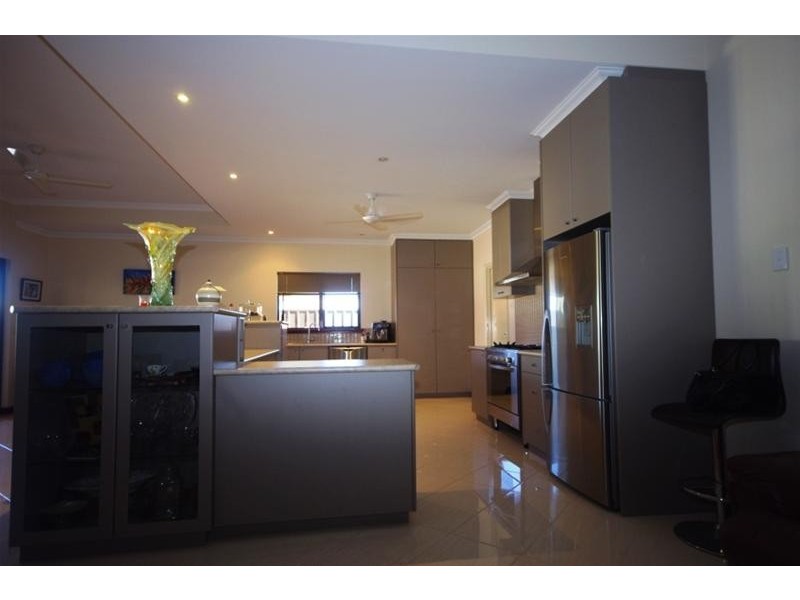 38 Walkington Circle, Millars Well WA 6714