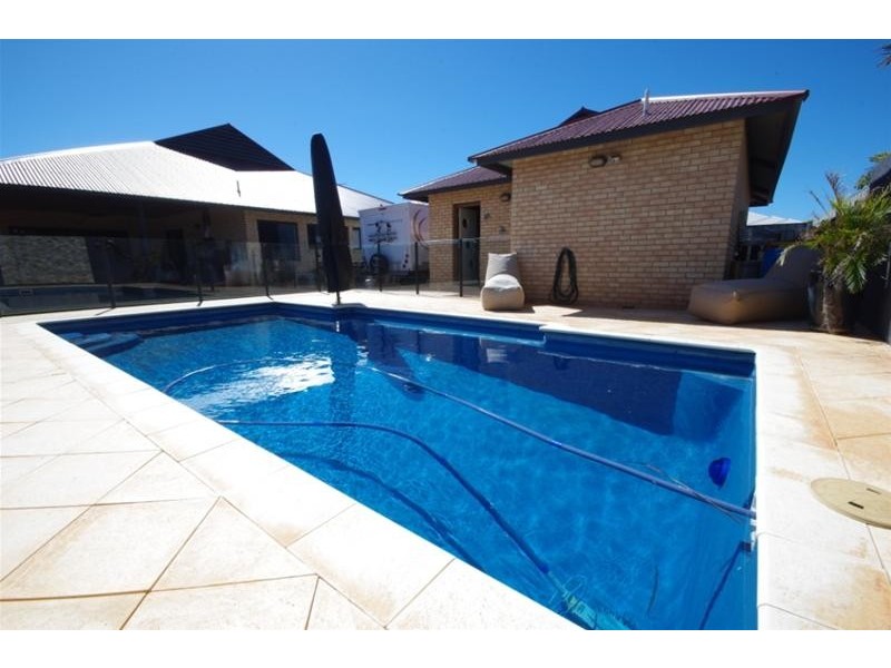 38 Walkington Circle, Millars Well WA 6714