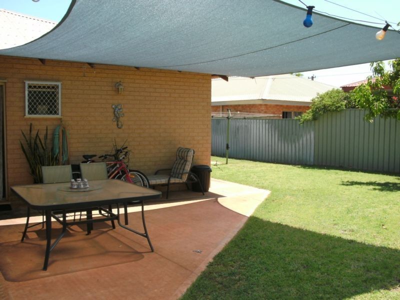 12 Garland Place, Millars Well WA 6714