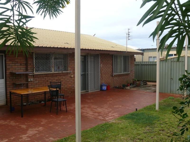 8B/ Stanbridge Way, Millars Well WA 6714