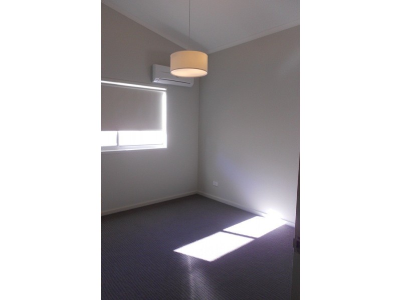 4/28 Padbury Way (Padbury Central Complex), Bulgarra WA 6714