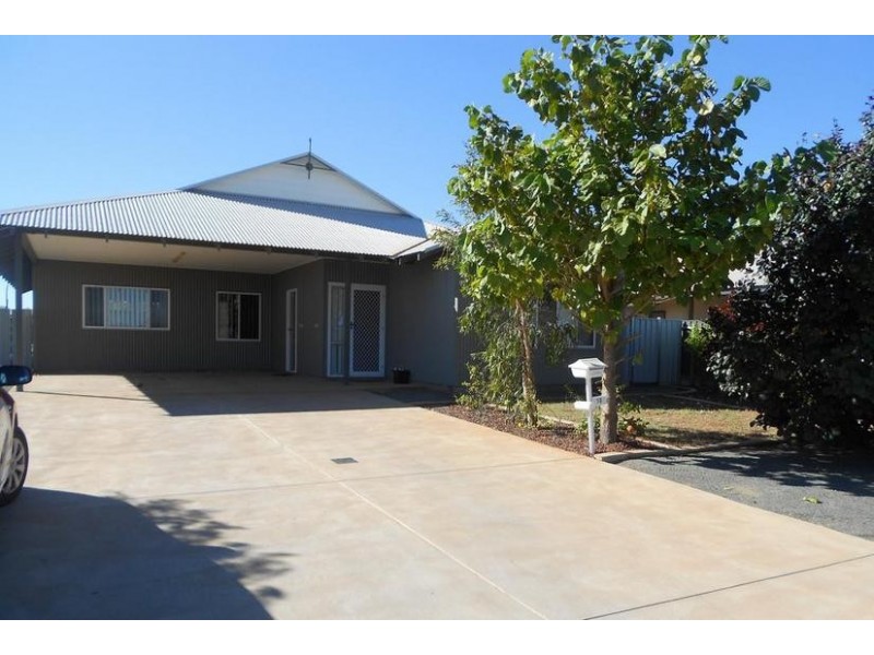 10 Flannelbush, Nickol WA 6714