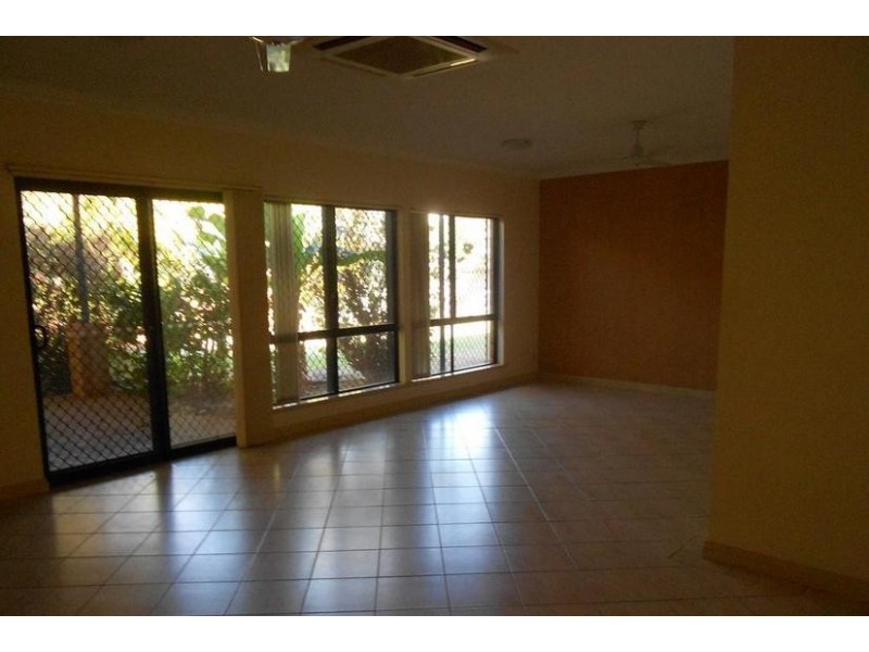 26 Legendre, Nickol WA 6714