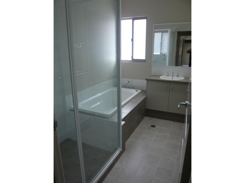 7 Baynton Drive, Baynton WA 6714