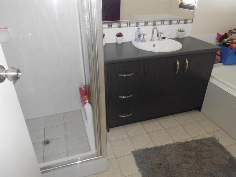 44 Tharnda Road, Baynton WA 6714