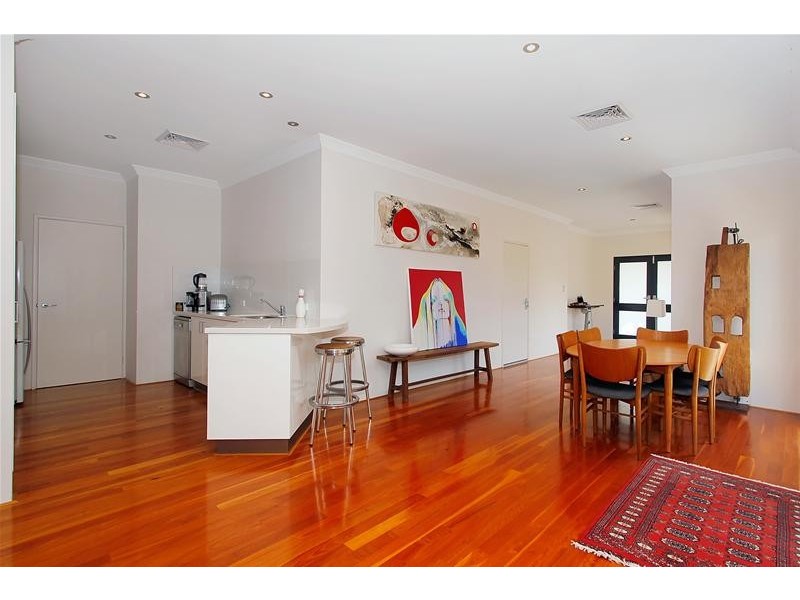 26 Wood Street, Fremantle WA 6160