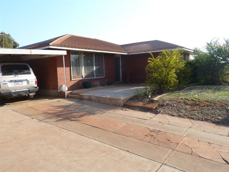 288 Robe Crescent, Dampier WA 6713