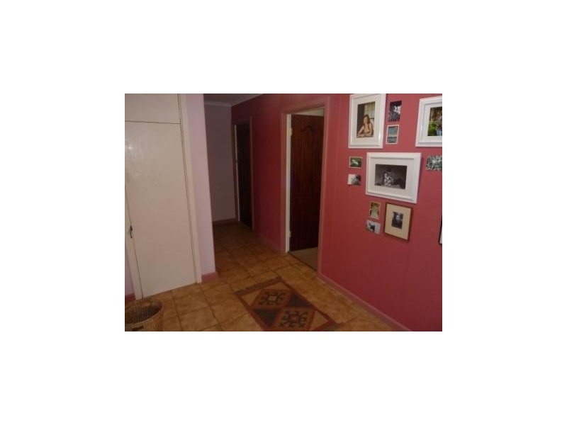 230 Flynn Crescent, Dampier WA 6713